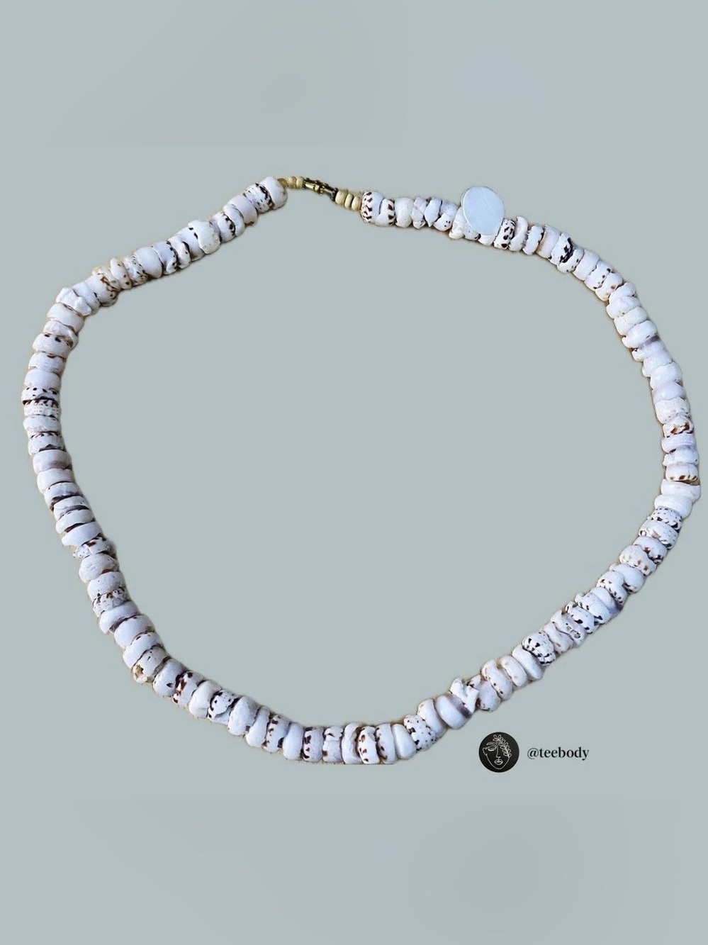 VTG 70s Hawaiian White Chunky Puka Shell Choker Necklace 17" 10mm